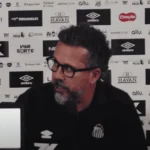 Cléber Xavier projeta novo Santos FC: Neymar centralizado. O técnico Cléber Xavier concedeu uma entrevista reveladora neste domingo (30).